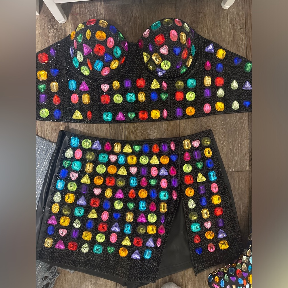 Handmade bejeweled outfit - perfect for ERA’s tour. Size Medium.
